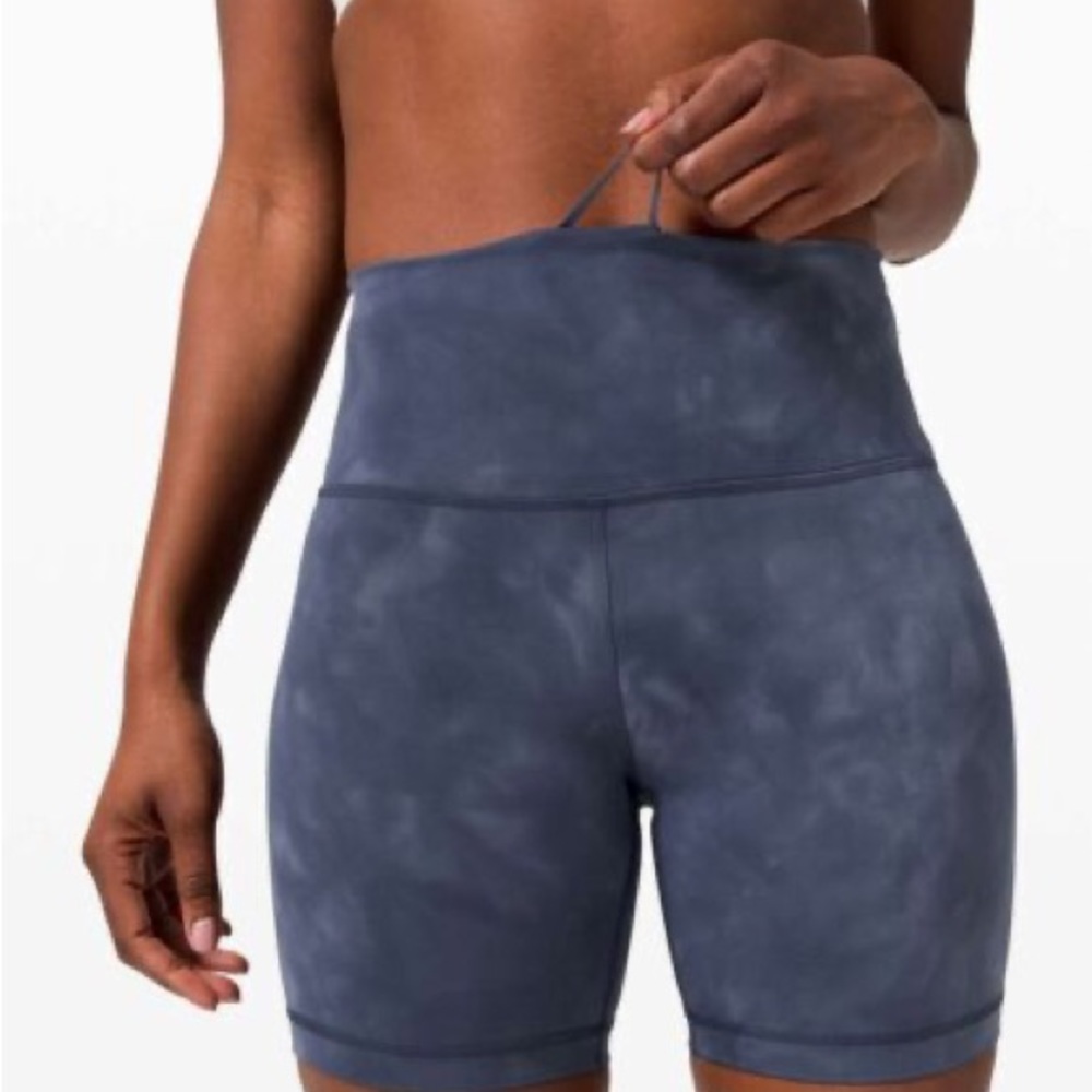 Lululemon Wunder Train Shorts 4”
